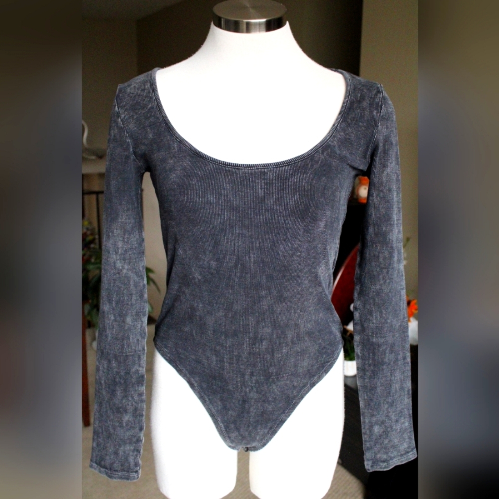 Forever 21 Bodysuit Shirt Black (M)